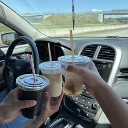 Cold brew, Americano, & peach green tea