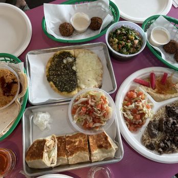 Iraklis - Vegan Kofta, Falafel, Manakeesh, Chicken Wrap, Lamb Shawarma Plate - Syrian Near Me - Santa Clara, California Iraklis - Vegan Kofta, Falafel, Manakeesh, Chicken Wrap, Lamb Shawarma Plate - Syrian Near Me - Santa Clara, California