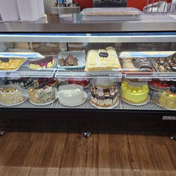 Pappas Pizza House - Impeccable dessert selection! - Italian Near Me - Jasper, Georgia Pappas Pizza House - Impeccable dessert selection! - Italian Near Me - Jasper, Georgia
