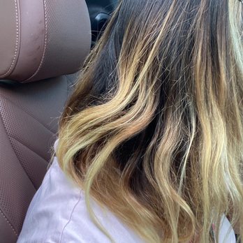 Blow Salon - Hair Stylists Near Me - Hollywood, Florida Blow Salon - Hair Stylists Near Me - Hollywood, Florida