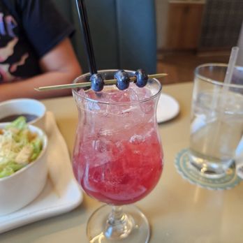 Tula's Kitchen & Cocktails - Blueberry crush mocktail - New American Near Me - Albuquerque, New Mexico Tula's Kitchen & Cocktails - Blueberry crush mocktail - New American Near Me - Albuquerque, New Mexico