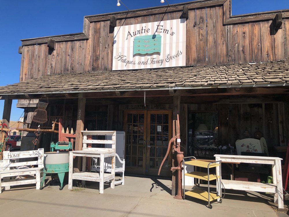 AUNTIE EM’S ANTIQUES 10 Reviews 225 W Tehachapi Blvd, Tehachapi