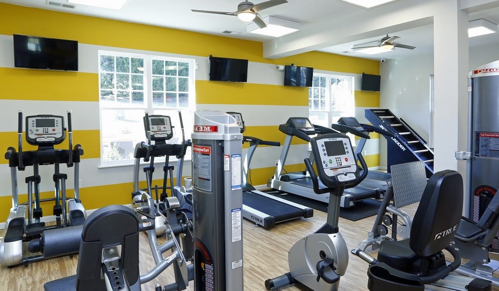 THE LOFTS AT STRICKLAND GLEN Updated September 2024 34 Photos