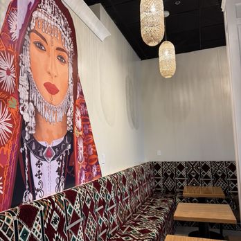 Qamaria Yemeni Coffee - inside - Coffee & Tea Near Me - Harvey, Louisiana