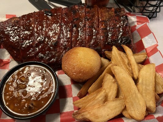 Famous Dave's Bar-B-Que by null