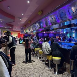 Xanadu Roller Arts - Bar and food area