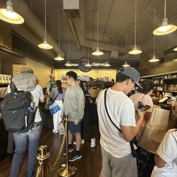 Starbucks - Coffee & Tea Near Me - Seattle, Washington