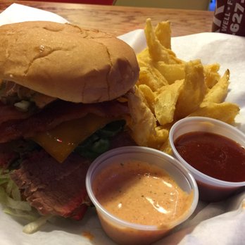 Rooster's Roadhouse - Barbeque Near Me - Denton, Texas
