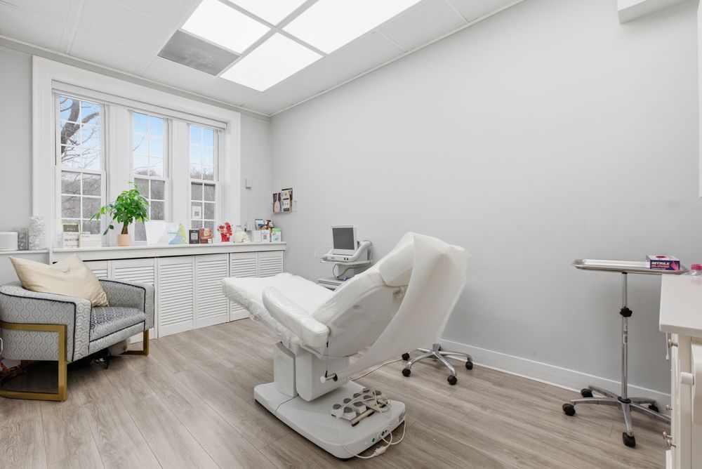Aspire Medical Aesthetics - Scarsdale Logo