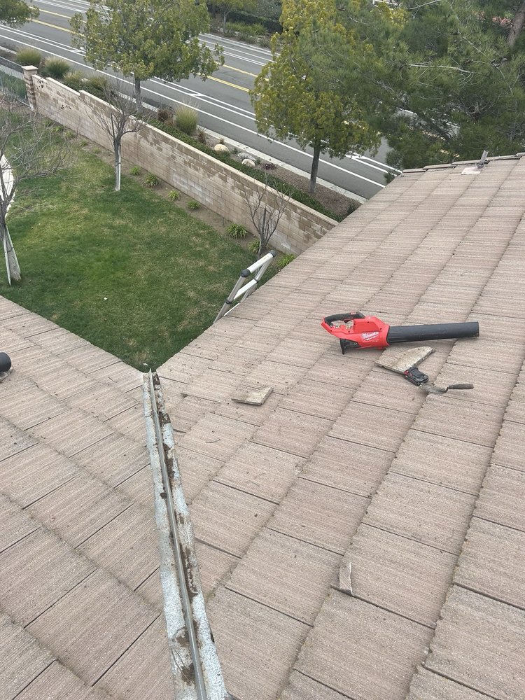 Slide of Alexander’s Roofing