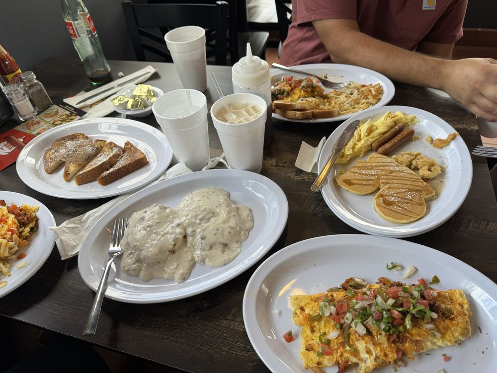 TAQUERIA LOS TROMPOS Updated November 2024 20 Photos 1717 Cotton