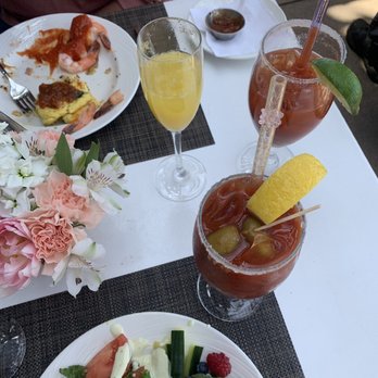 Chandler's Oceanfront Dining - Buffet and drinks - New American Near Me - Carlsbad, California