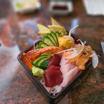 Mon Japanese Restaurant - Premium Chirashi - Sushi Bars Near Me - Tarzana, California Mon Japanese Restaurant - Premium Chirashi - Sushi Bars Near Me - Tarzana, California
