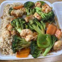 King Seafood Express - Kung Pao Combination- the portion is wonderful, flavor is perfect. Gotta taste their fried rice, YUM!