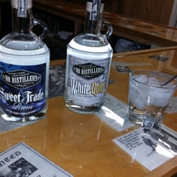 DR Distillery - Great drinks with great people!