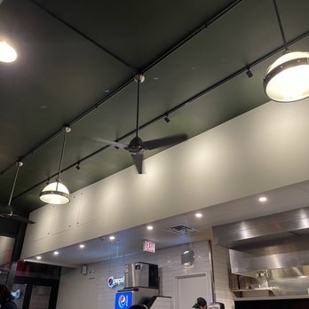 Al's Beef - Inside - Sandwiches Near Me - Chicago, Illinois