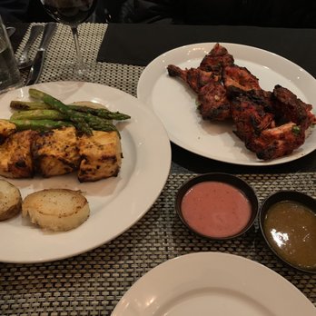 Lungi - Paneer Tikka Tandoori Chicken - Cocktail Bars Near Me - New York, New York Lungi - Paneer Tikka Tandoori Chicken - Cocktail Bars Near Me - New York, New York