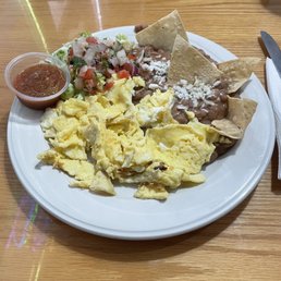 Every morning, I have scrambled eggs and beans, healthy and it taste good.