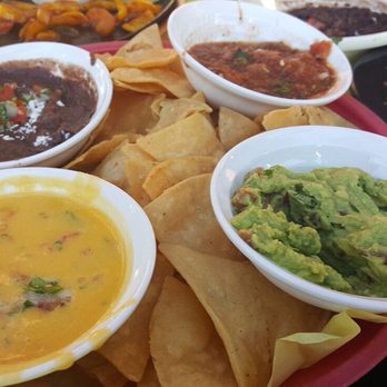 Cabo Cantina - Nachos 3 Amigos - Mexican Near Me - Venice, California
