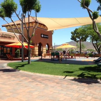 Outlets North Phoenix - Outlet Stores Near Me - Phoenix, Arizona