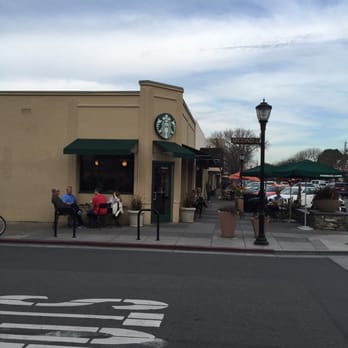Starbucks - Coffee & Tea Near Me - Los Altos, California