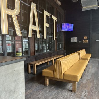 CRAFT - Beer Bar Near Me - Vancouver, British Columbia