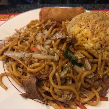 China Palace - Beef LoMein lunch special - Chinese Near Me - Kernersville, North Carolina China Palace - Beef LoMein lunch special - Chinese Near Me - Kernersville, North Carolina