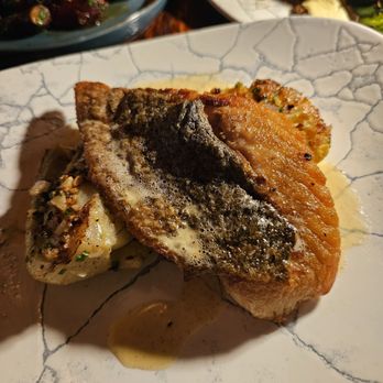 Evelyn Rose - Rockfish with fennel and cauliflower (4/5) - American Near Me - Vienna, Virginia
