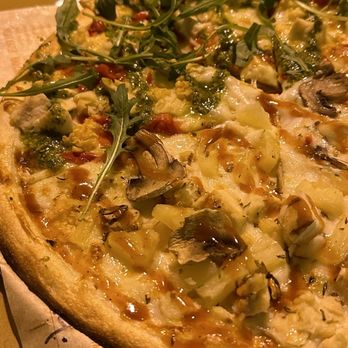 Blaze Pizza - Salad Near Me - Davie, Florida Blaze Pizza - Salad Near Me - Davie, Florida