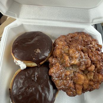 Walnut Grove Donuts - Donuts - Coffee & Tea Near Me - Loganville, Georgia Walnut Grove Donuts - Donuts - Coffee & Tea Near Me - Loganville, Georgia
