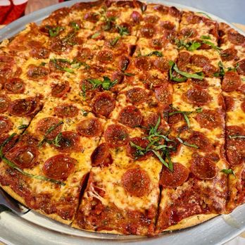 Novel Pizza Cafe - Hot Pep - Pizza Near Me - Chicago, Illinois