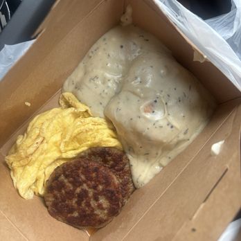 Breakfast in the Hood - Biscuit & gravy meal with scrambled eggs and sausage - Breakfast & Brunch Near Me - Sandy, Oregon