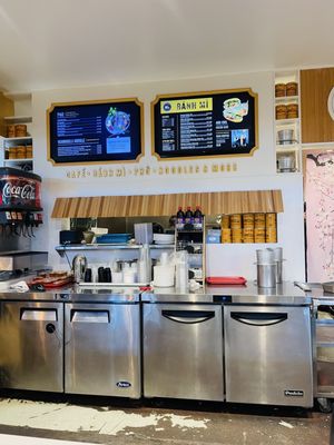 Banh Mi Station by null