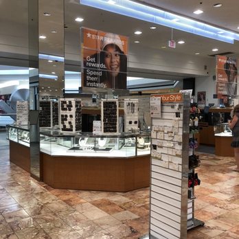 Westfarms - Macy's - Shopping Centers Near Me - West Hartford, Connecticut