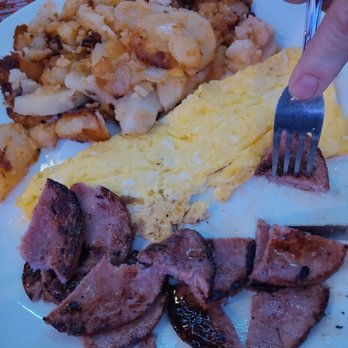 Oconee East Diner - I had some of my friends home fries - Diners Near Me - Islip, New York