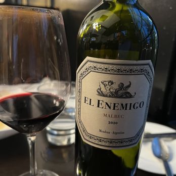 Draper's Steak & Seafood - Excellent wine selection - Salad Near Me - Fairfax, Virginia