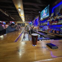 Izzy's BBQ Lounge & Grill - Inside.