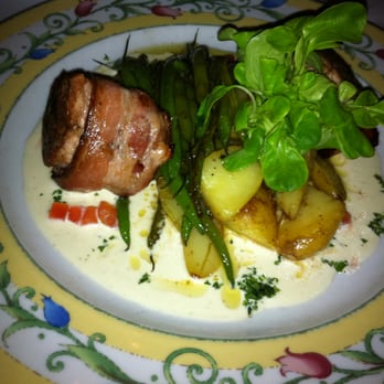 Mannequin Pis - Bacon wrapped loin of pork - Belgian Near Me - Olney, Maryland Mannequin Pis - Bacon wrapped loin of pork - Belgian Near Me - Olney, Maryland
