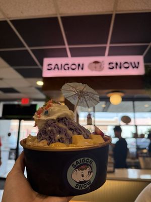 Saigon Snow by null