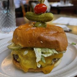 Luxe Bar & Grill - Luxe Burger
