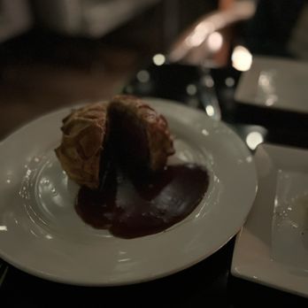 Mr. Lyons - Shared Beef Wellington - Steakhouses Near Me - Palm Springs, California