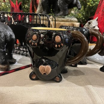 The Incredible Christmas Place - Cute mugs! - Gift Shops Near Me - Pigeon Forge, Tennessee The Incredible Christmas Place - Cute mugs! - Gift Shops Near Me - Pigeon Forge, Tennessee