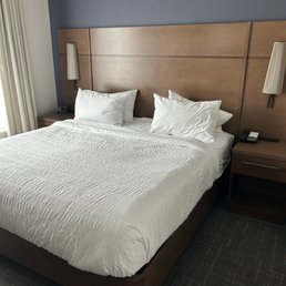 King Bed King Bed