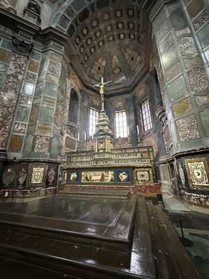 Cappelle Medicee by null