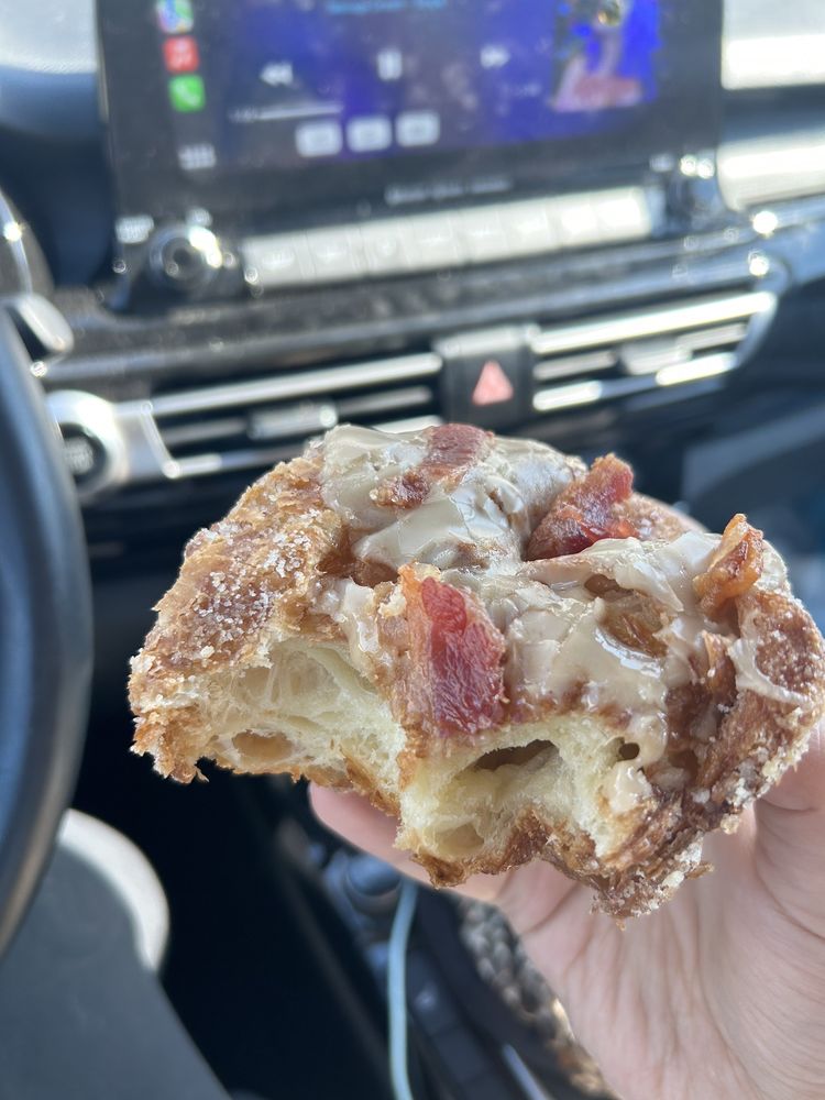 PARLOR DOUGHNUTS 10 Photos & 12 Reviews 1764 Madison St Clarksville