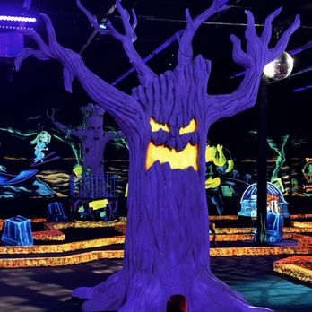 Monster Mini Golf - Mini Golf Near Me - Paramus, New Jersey