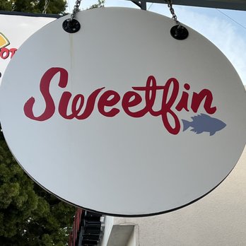 Sweetfin Poke Burbank - Entrance - Japanese Near Me - Burbank, California Sweetfin Poke Burbank - Entrance - Japanese Near Me - Burbank, California