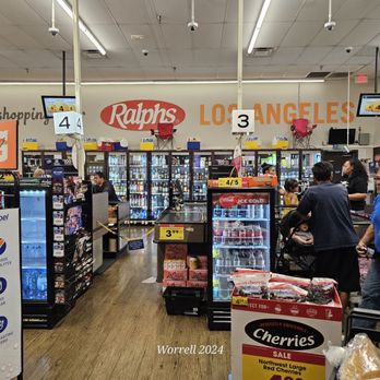 Ralphs - Interior - Grocery Near Me - Los Angeles, California Ralphs - Interior - Grocery Near Me - Los Angeles, California