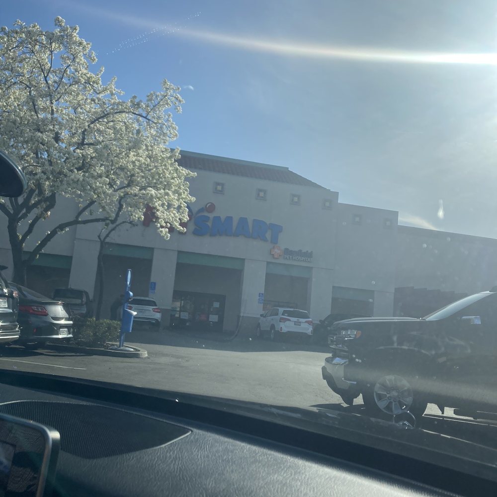 PetSmart - Pet Training Near Me - San Bernardino, California PetSmart - Pet Training Near Me - San Bernardino, California
