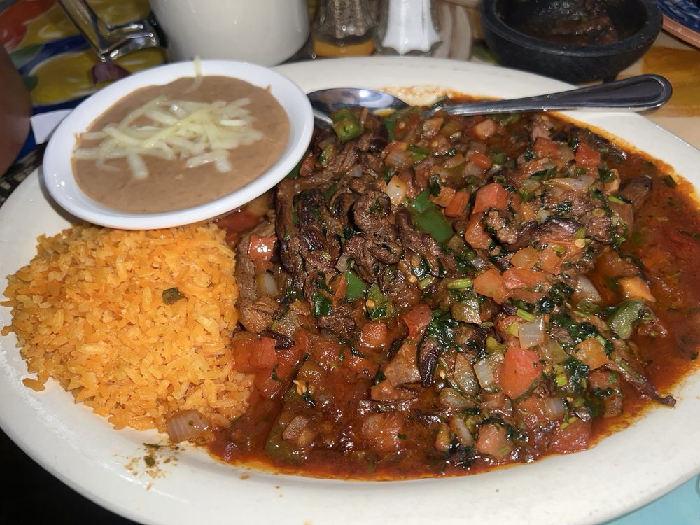 El Tenampa Mexican Grill & Cantina